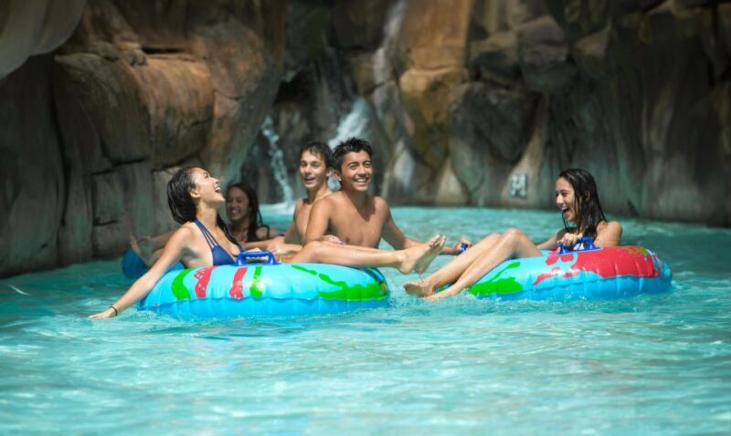 Oahu: Wet 'n' Wild Waterpark Ticket with Waikiki Transfer - The Sum Up