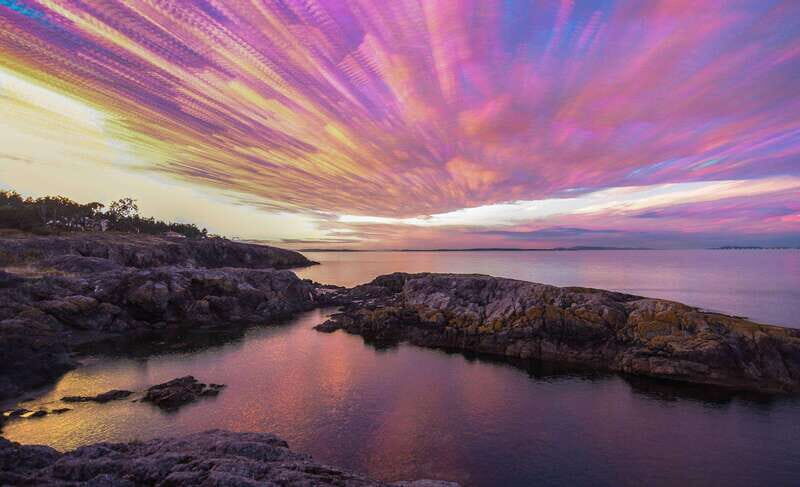 Oak Bay: Full Moon Paddle Experience - Authentic Experiences and Authentic Guides