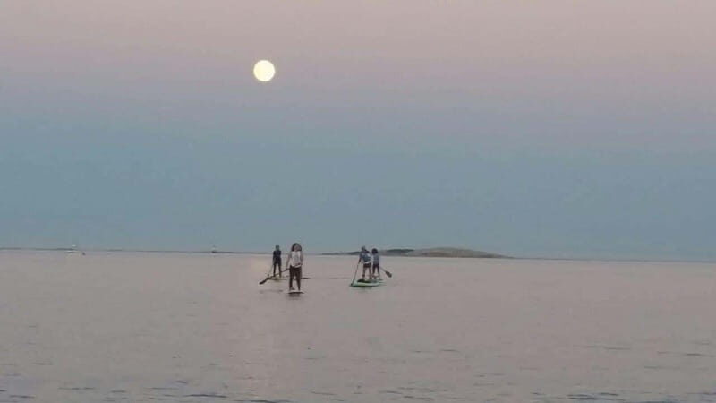 Oak Bay: Full Moon Paddle Experience - FAQ