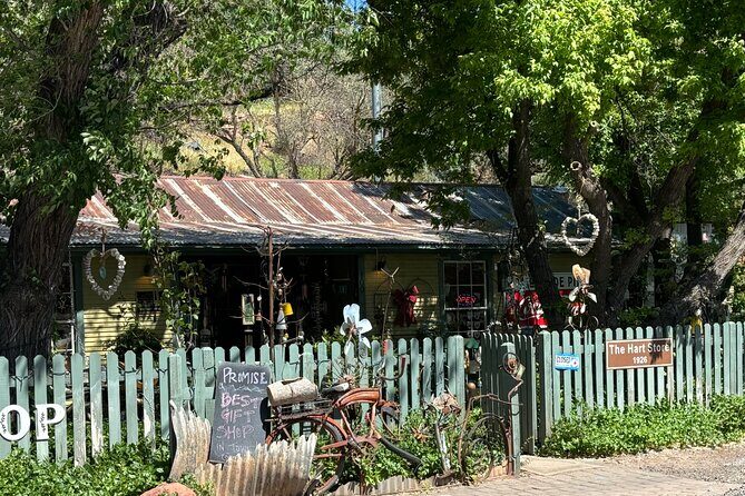 Oak Creek Canyon, with Native American history and Chapel too! - Who Should Consider This Tour?