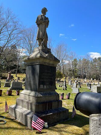 Oak Grove Cemetery Walking Tour - Is This Tour Right for You?