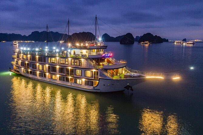 Oasis Bay Cruise 3-day Explore Halong Bay from Hanoi - A Comprehensive Look at the Experience