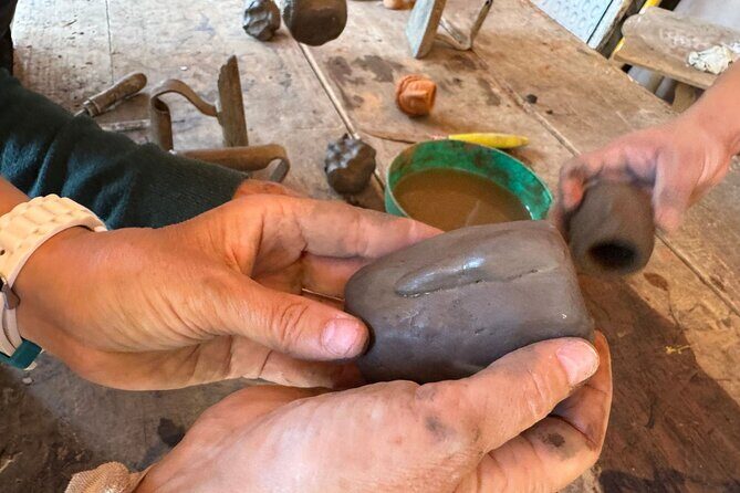 Oaxaca Artisan Pottery Alebrijes, Black Clay Tour and Frida Kahlo - FAQs