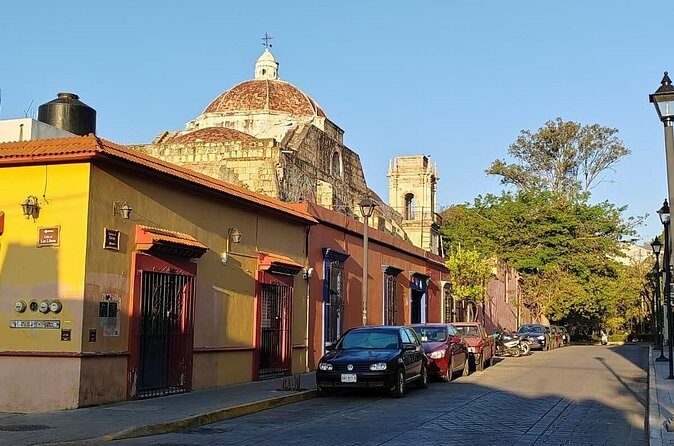 Oaxaca: Beyond the surface - Who Should Sign Up?
