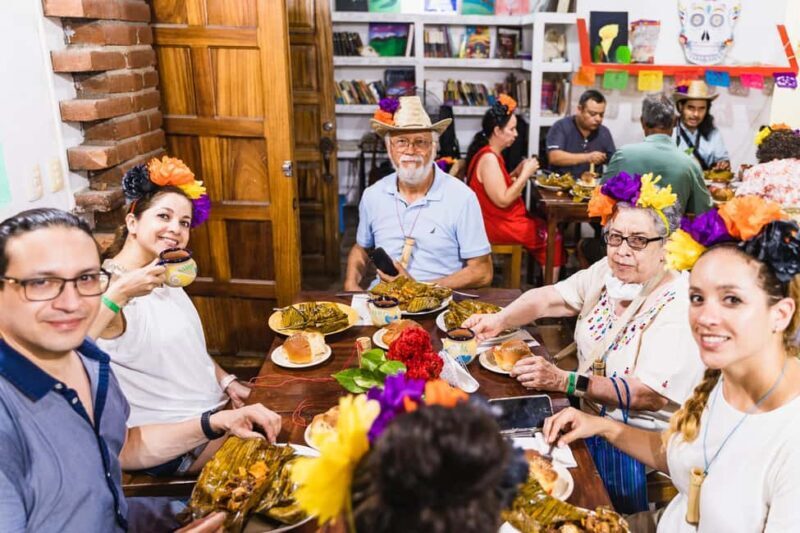 Oaxaca: Day of the Dead Altar Workshop with Meal - An In-Depth Look at the Experience