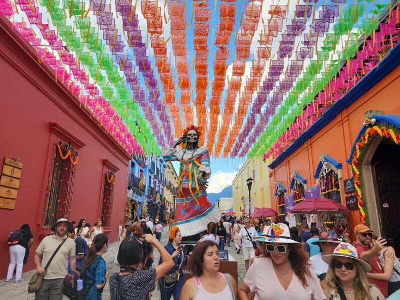 Oaxaca: Day of the Dead Evening Walking Tour with Dinner - The Sum Up