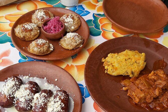 Oaxaca Food Tour with a Passionate Local, Carlos - The Personal Touch