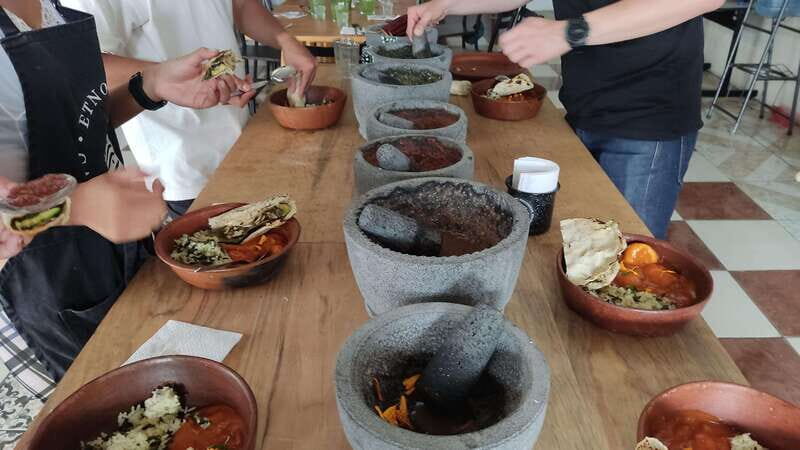 Oaxaca: Oaxacan Mole Workshop with a Traditional Cook - Potential Drawbacks to Consider