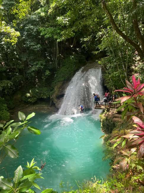 Ocho Rios : Blue Hole and Sightseeing Tour - Key Points