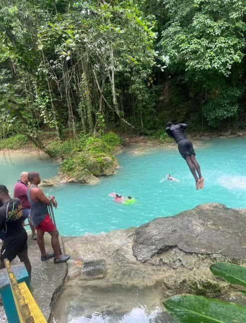 Ocho Rios : Blue Hole and Sightseeing Tour - FAQ