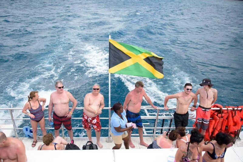 Ocho Rios Catamaran: Dunn's River, Snorkeling & Open Bar - The Experience’s Pros and Cons