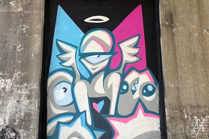 Offbeat Fulton Market Graffiti and Murals Street Art Tour - A Deep Dive into the Street Art Scene of Chicago