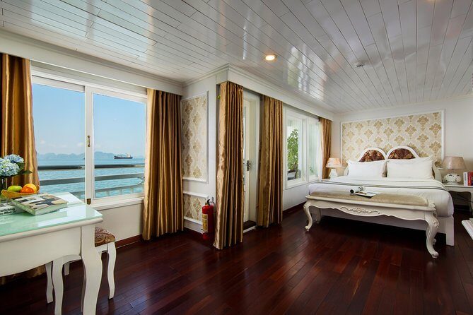 (Official) Signature Royal Cruise - 02 days 01 night program - Considerations and Practical Tips