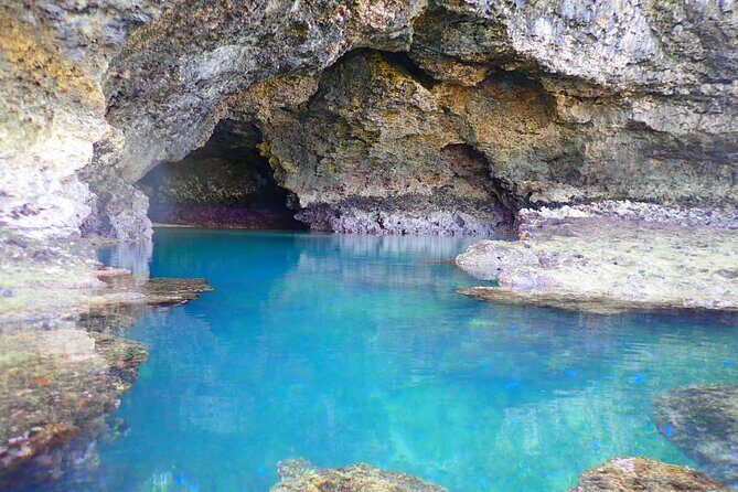 Okinawa Ishigaki Kabira Bay SUP or Canoe and Blue Cave Snorkeling - Key Points
