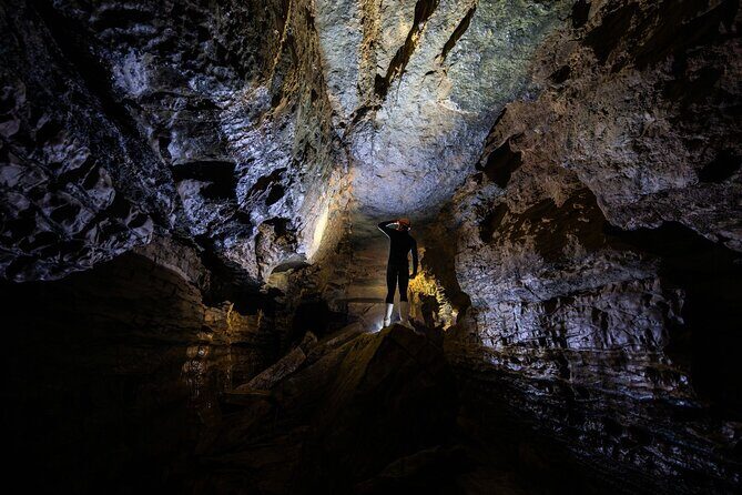 Okohua Glowworm Cave Adventure - FAQs
