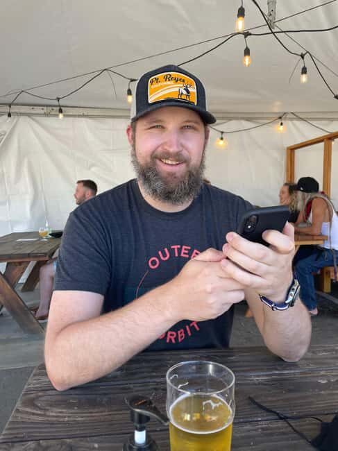 Oktoberfest Beer Crawl with Tastings - Exploring the Itinerary: What to Expect