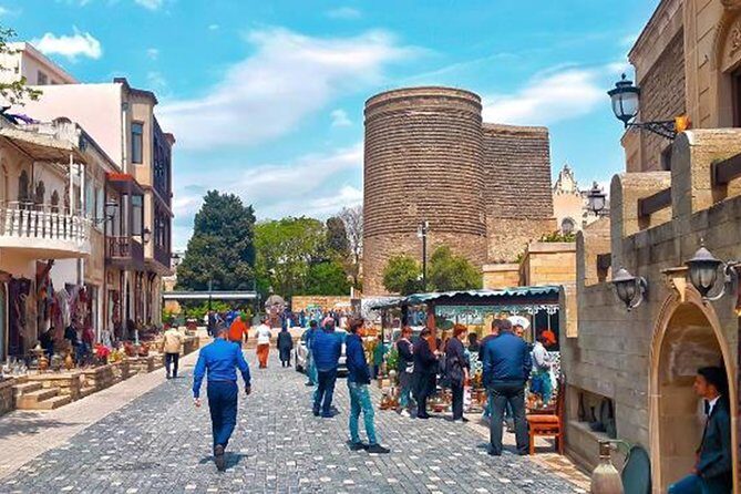 Old and Modern Baku Tour ( Day & Night Time) - Practical Tips for Travelers