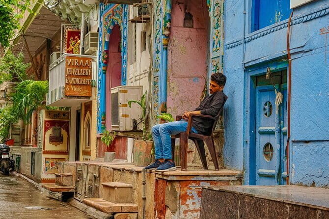 Old and New Delhi Delights Food, Culture and Heritage Tour - Transportation & Logistics