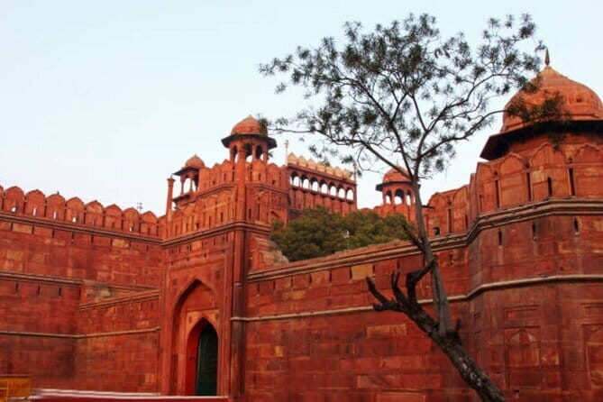 Old and New Delhi Private Day Tour with Options - Key Points
