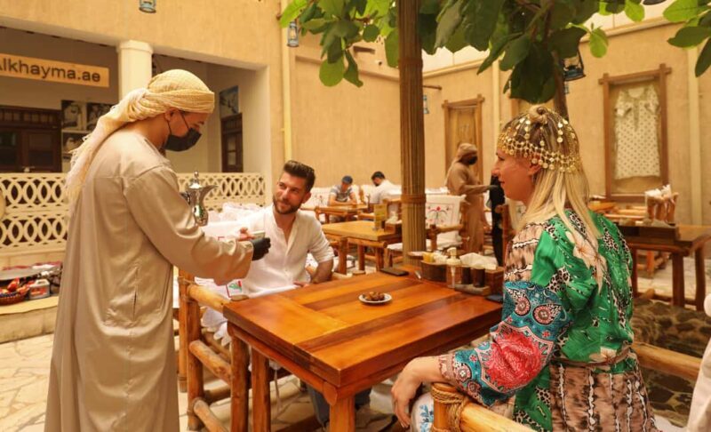 Old Dubai Historic Guided Tour: Creek, Street Food & Souks - A Closer Look at the Experience