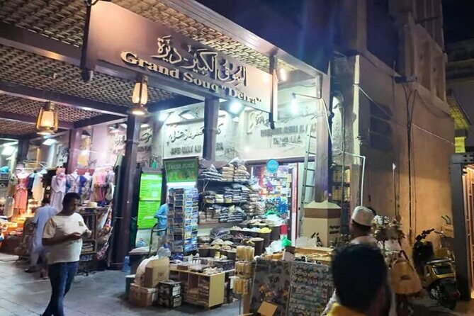 Old Dubai Walk, Souk, Street Foods, Al Fahidi and Al Seef Tales - Key Points