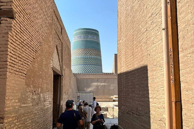 Old Khiva Stories with Your Local Guide - An In-Depth Look at the Tour Experience