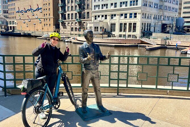 Old Milwaukee 9am E-Bike Tour - FAQs
