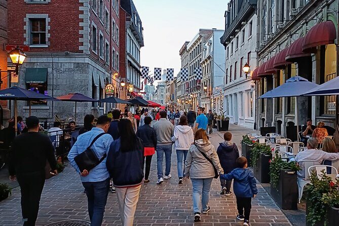 Old Montreal at Twilight Walking Tour Semi-Private - An Introduction to the Old Montreal at Twilight Experience