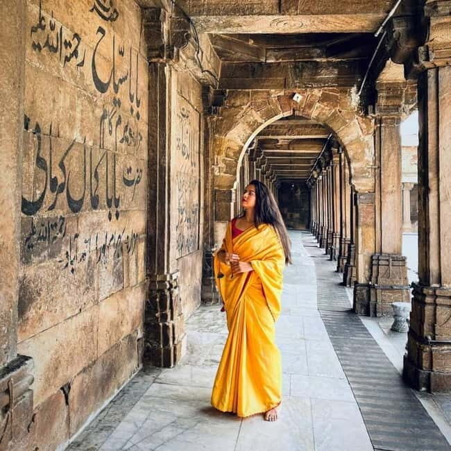 Old & New Delhi Culture & Architecture City Private Tour - Analyzing the Price and Value