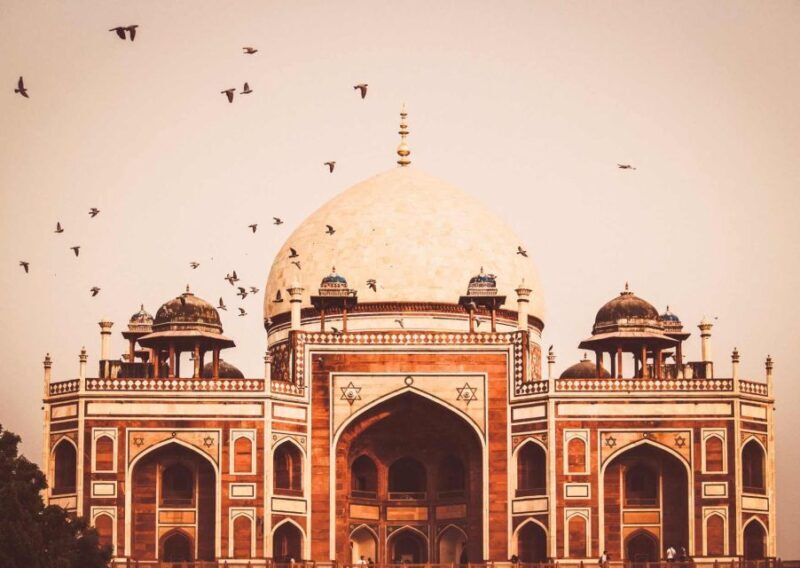 Old & New Delhi: Private Guided City Tour by Car with Snacks - Final Thoughts: Is This Tour Worth It?