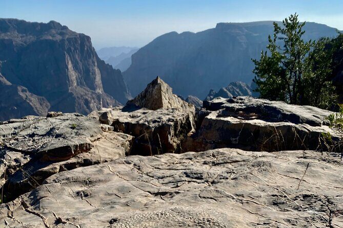 Old Nizwa and Akhdar Mountain with a local guide (private). - Real Traveler Insights