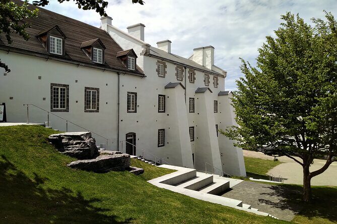 Old Quebec City Private Walking Tour : History and Nature - FAQs