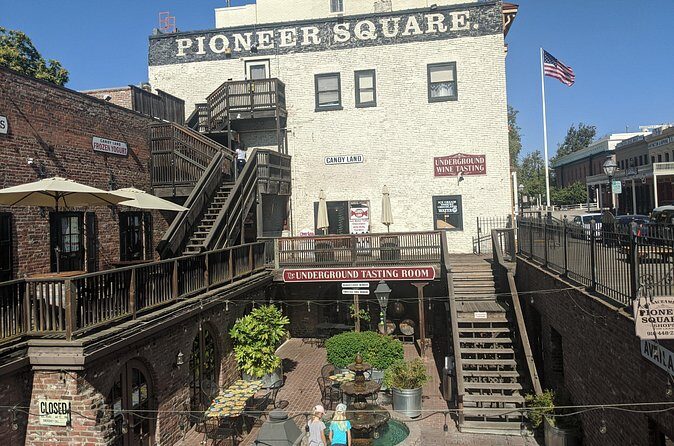 Old Sacramento Scavenger Hunt Walking Tour and Game - FAQ