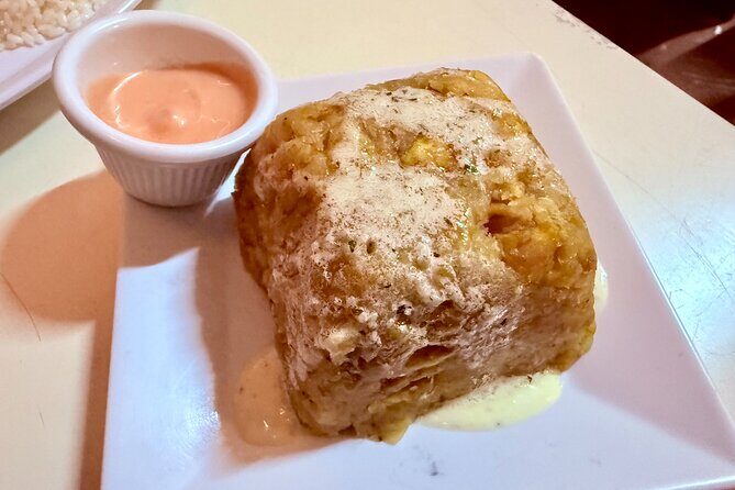 Old San Juan Food Tour with 7 Tastings of Authentic Local Flavors - Who Should Consider This Tour?