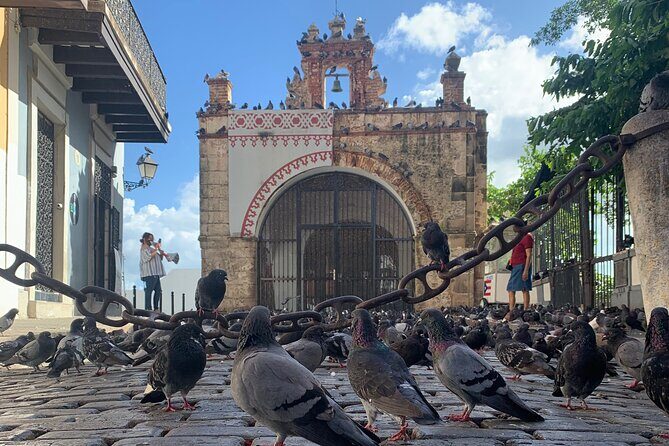 Old San Juan Walking Tour with a Local Certified Guide - Cuartel de Ballaja