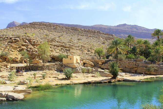 Oman Highlights: Wahiba Sands Desert & Wadi Bani Khalid Tour - Key Points