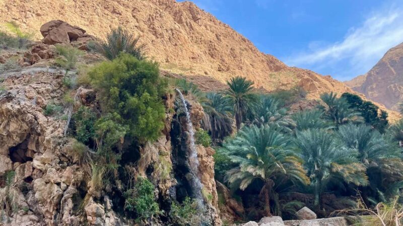 Oman: Wadi Shab, Bimmah Sinkhole, and Fins Beach Camping - Discovering the Natural Charms of Oman