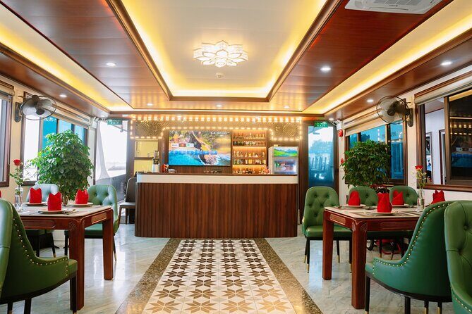 One Day Deluxe Boat Trip in Ha Long Bay - Who Is This Tour Best Suited For?
