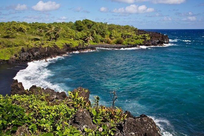 One Day Heavenly Hana Tour: Island Hopping from Oahu to Maui - Practical Details and Tips