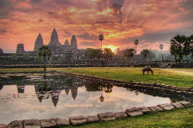 One Day Private Guide Tour of Angkor Thom, Bayon, Ta Phrom & Angkor Wat - Exploring the Temples: A Deep Dive into the Itinerary