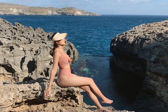 One Day Private Tour East & West Nusa Penida by Penidago - Logistics & Recommendations