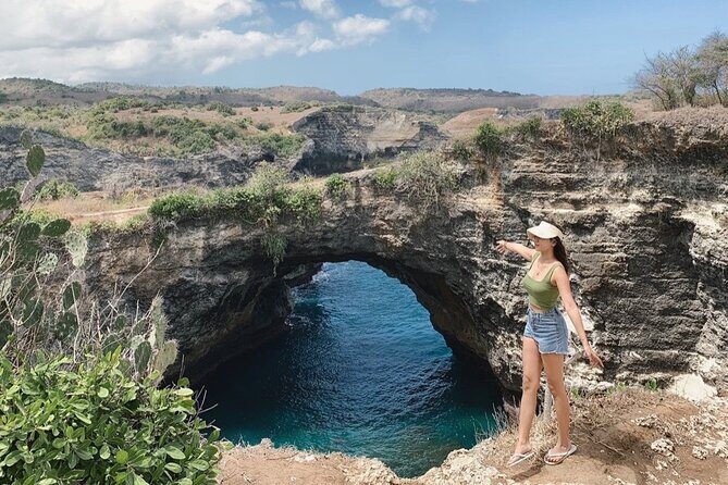 One Day Private Tour East & West Nusa Penida by Penidago - FAQ