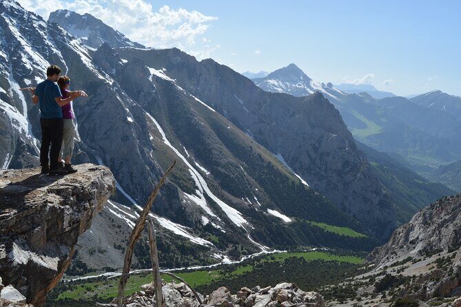 One day Trek in Osh to Sacred Sites and Panoramic Views - Key Points