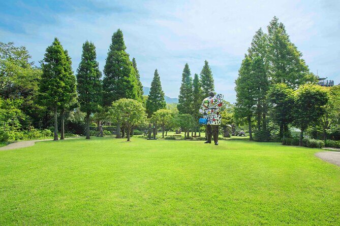 One day trip to Hakone from Tokyo with English speaking Driver - Art and Relaxation: Hakone Open-Air Museum & Venetian Glass Museum