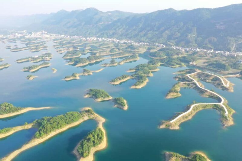 One Day Xiandao Lake Tour WILD & SPLASH - Unlocking the Magic of Xiandao Lake
