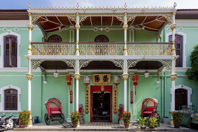 One-of-the-kind: Back of the Motorbike Street Food Experience - Who Will Love This Tour?