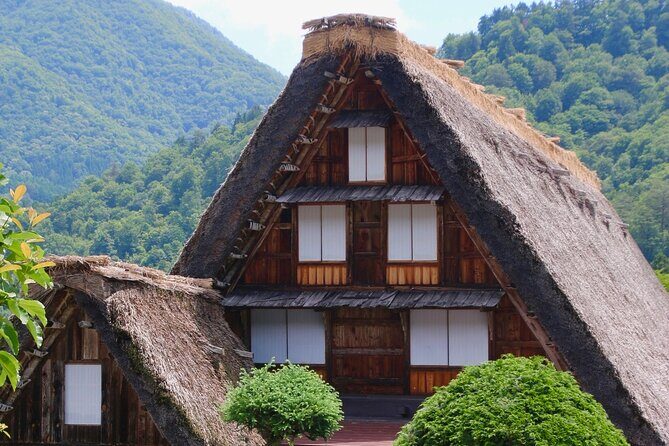 One-Way Bus Ticket: Takayama to Kanazawa via UNESCO Shirakawa-go - FAQ