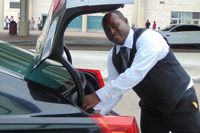 One Way Private Bahamas Airport Transportation with Free Wifi - Who Should Consider This Service?
