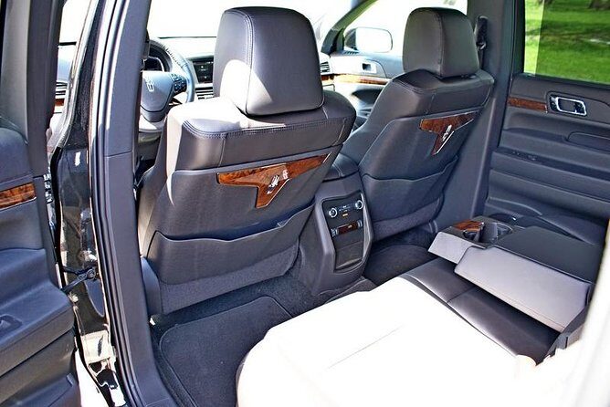 One-Way Private Transfer from Downtown Chicago to ORD by Sedan - The Experience: What You’ll Likely Encounter