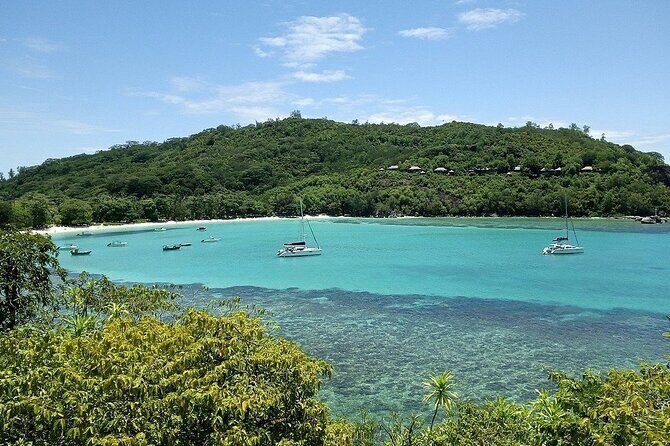 One Way Seychelles Private Airport Transfer - FAQ